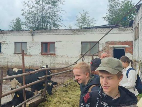 Рождественских школьников приобщили к сельскому хозяйству