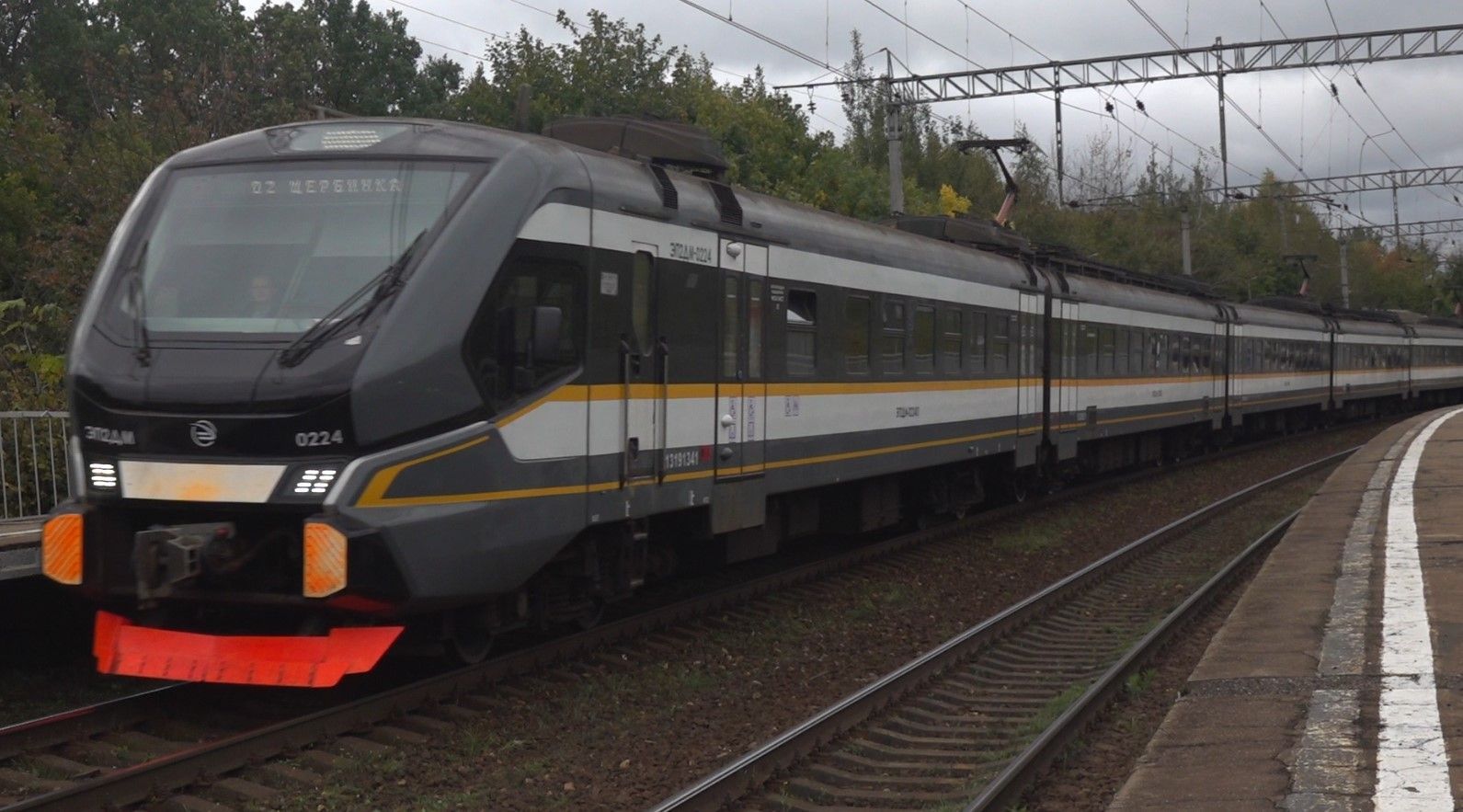 Истринцы стали заложниками железной дороги