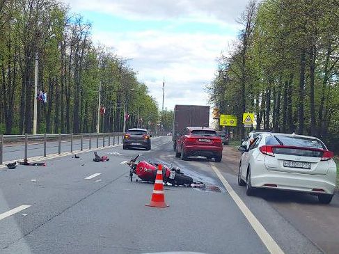 ДТП с мотоциклом произошло на Волоколамском шоссе