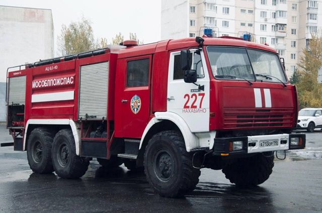 Жителей пятиэтажки в Павловской Слободе спасли пожарные