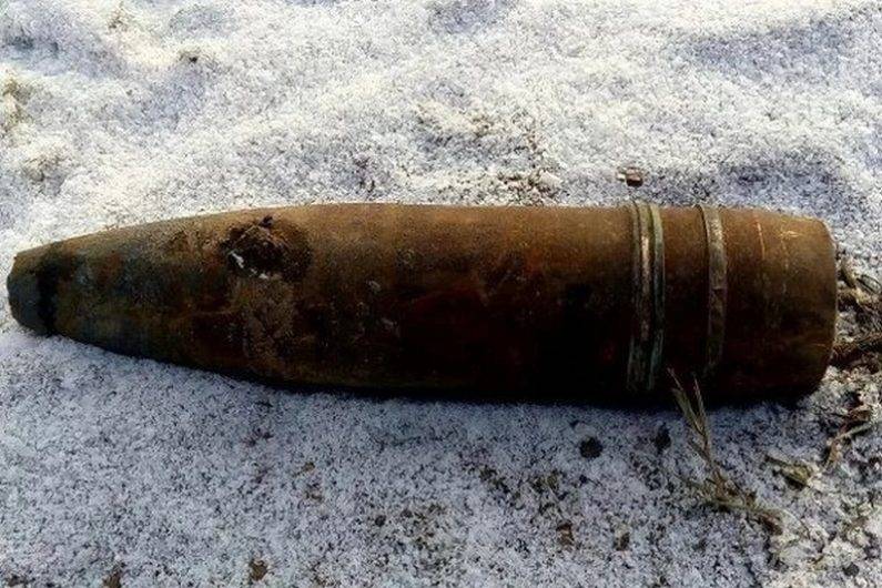 Артиллерийский снаряд обнаружили вблизи Аносино