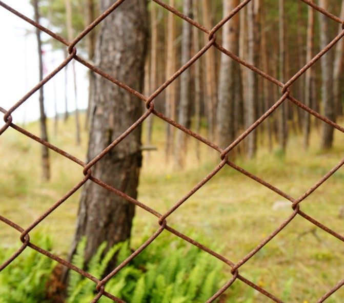 Жители Исаково лишились доступа к пруду