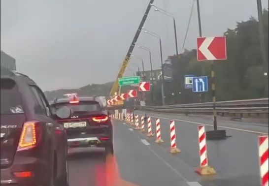 На коллапс на Новорижском шоссе указали главе региона Андрею Воробьёву