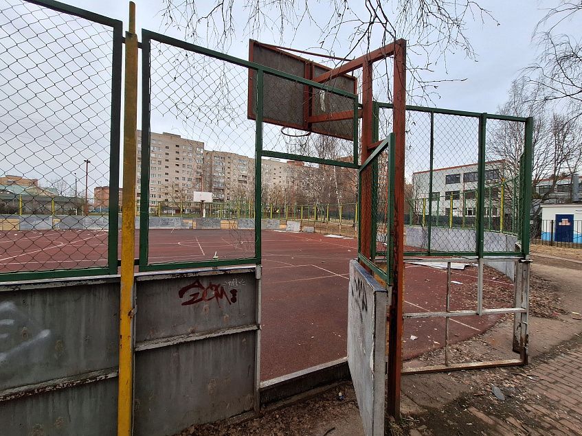 Стадион у Истринского лицея не обновят в рамках капитального ремонта 