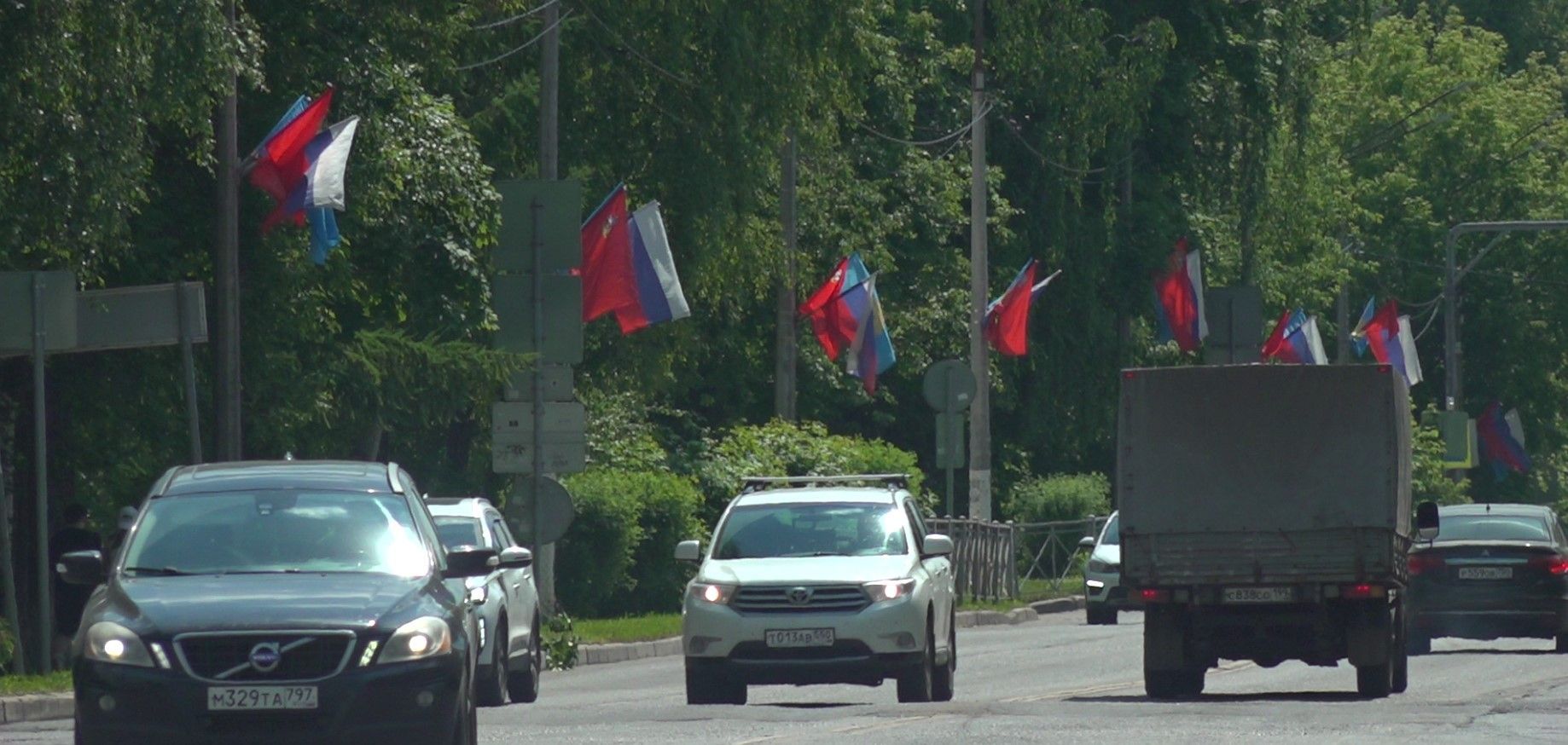 Истра расцветает ко Дню России и Дню города!