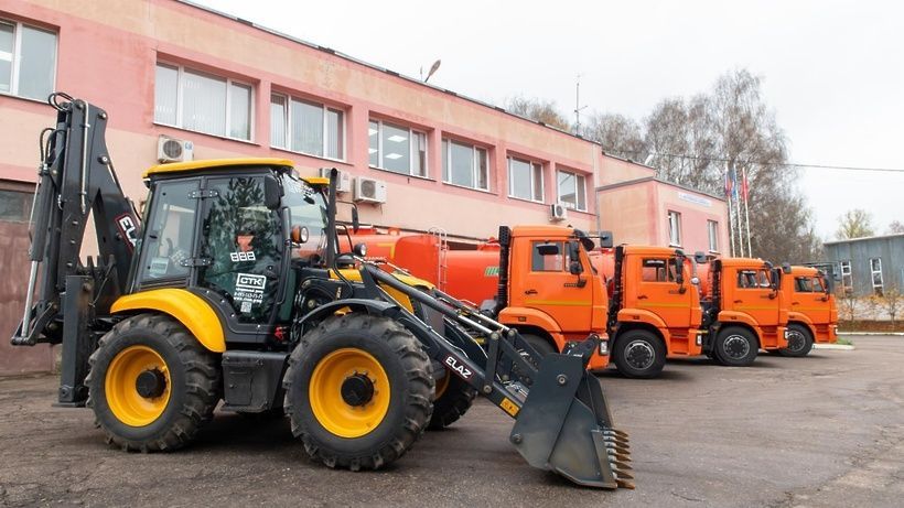 Два илососа пополнили арсенал истринских коммунальщиков