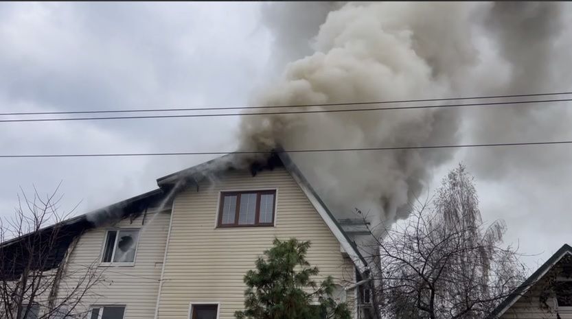 пожар крыша.jpg пожар крыша.jpg