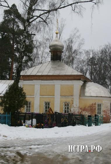 cerkov_sv.nikolaya_na_kladb.jpg