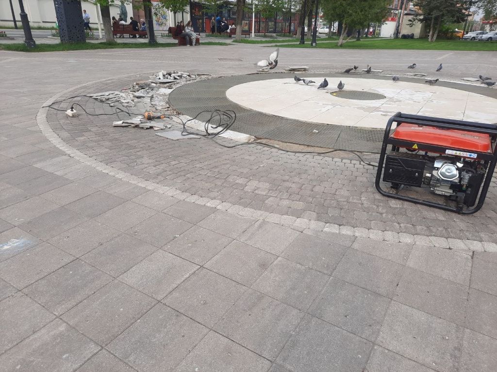 фонтан ремонт 1.jpg
