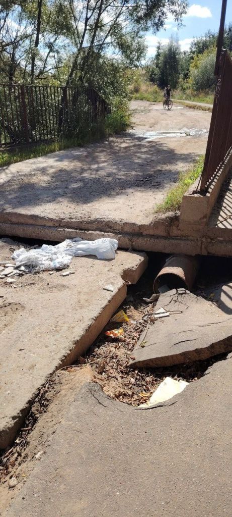 мост восточный блоки отодвинули.jpg