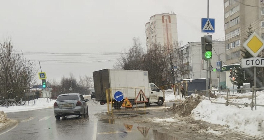 Провал в Дедовске заасфальтировали