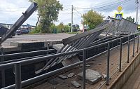 После ДТП на Шнырёва в Истре наводить порядок не спешат 