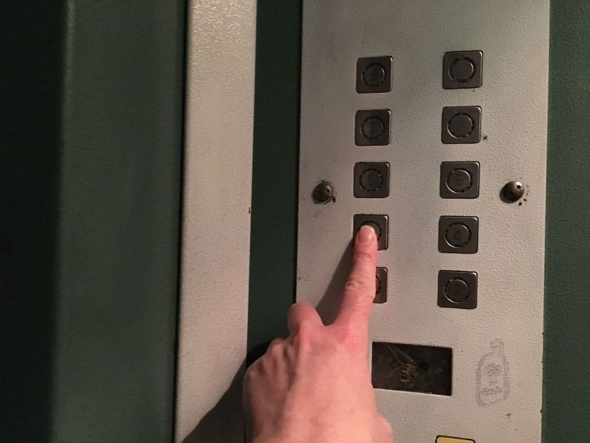 На обслуживание лифтов в трёх населённых пунктах округа выделено свыше 15 миллионов