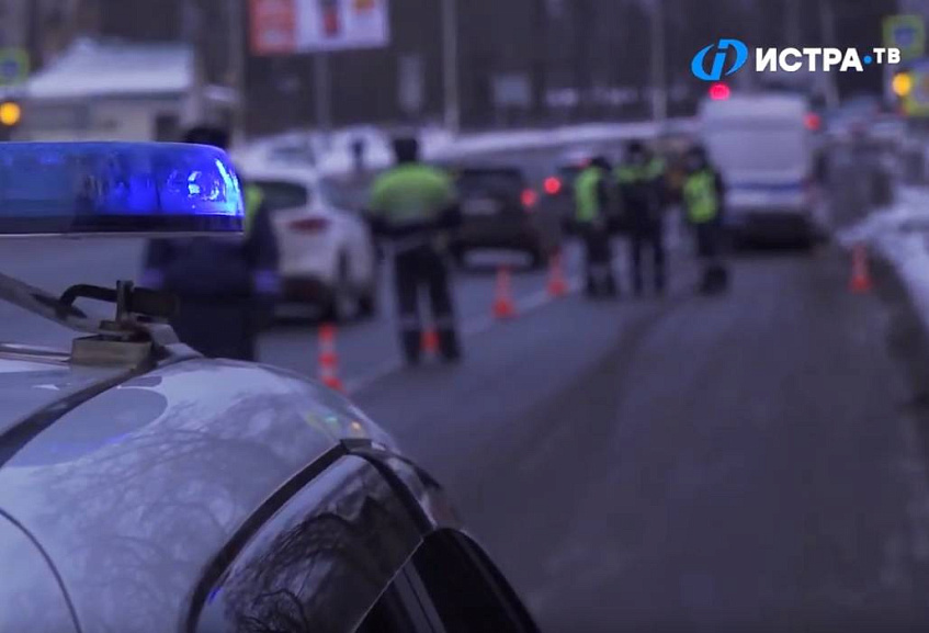 На Волоколамском шоссе в ДТП пострадали двое детей