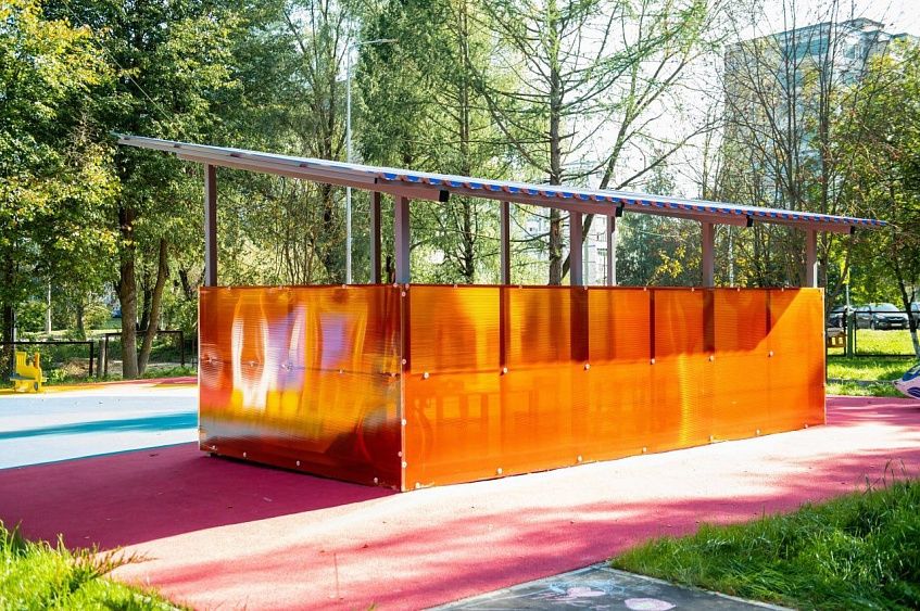 Отдельным аукционом в Глебовском саду обновят ограждения