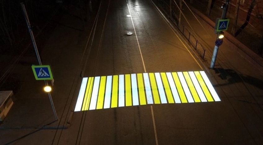 Светодиодными проекторами подсветят пешеходные переходы в Глебовском и Дедовске