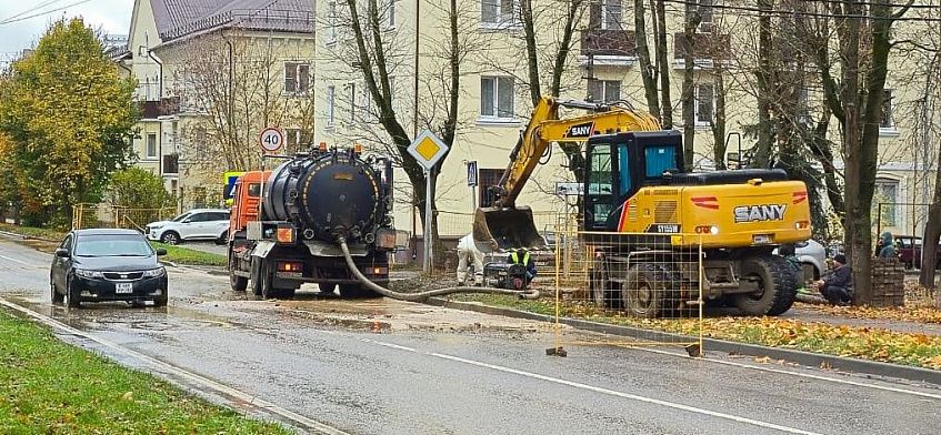 Дедовчане жалуются губернатору на отключение воды 