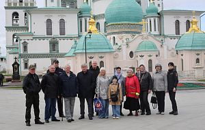 Общественники в Истре провели экскурсию для ветеранов