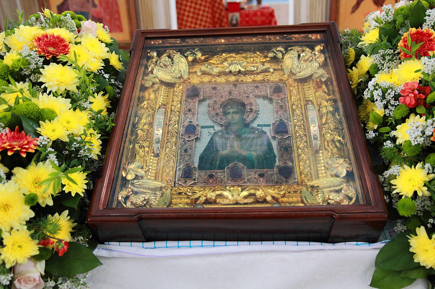 Мироточивую икону доставят в Глебово