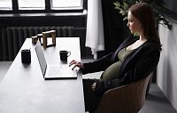Беременность и рождение малыша: где получить информацию об обследованиях, льготах, документах и пособиях?