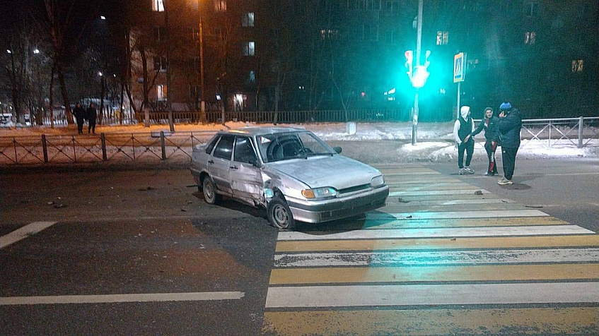 Вечером на Волоколамском шоссе в Истре произошло ДТП