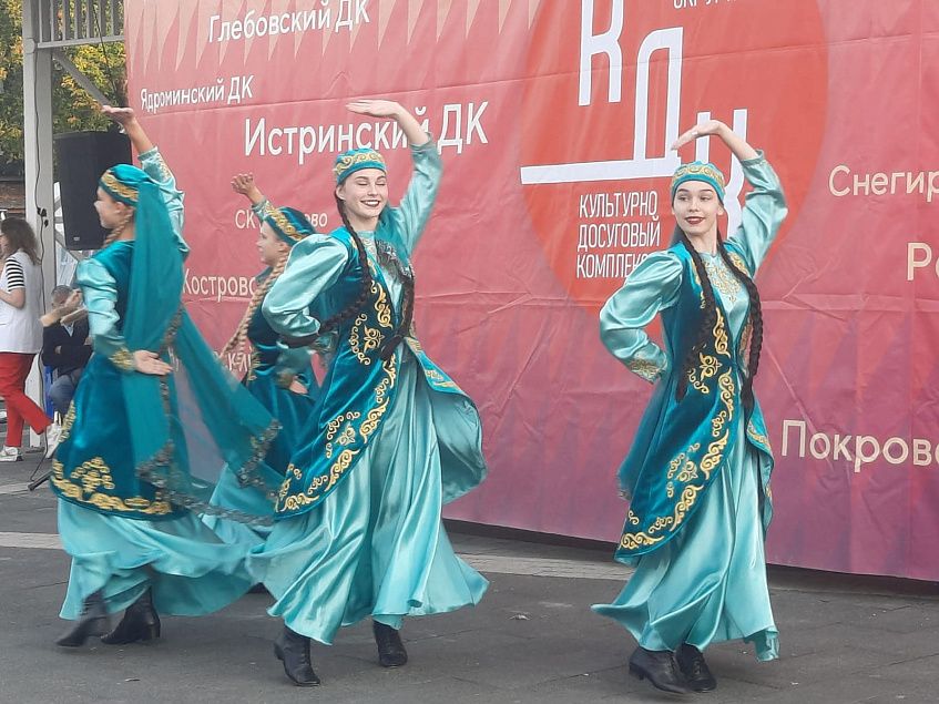 «Поющий балкон» в Истре зазвучал