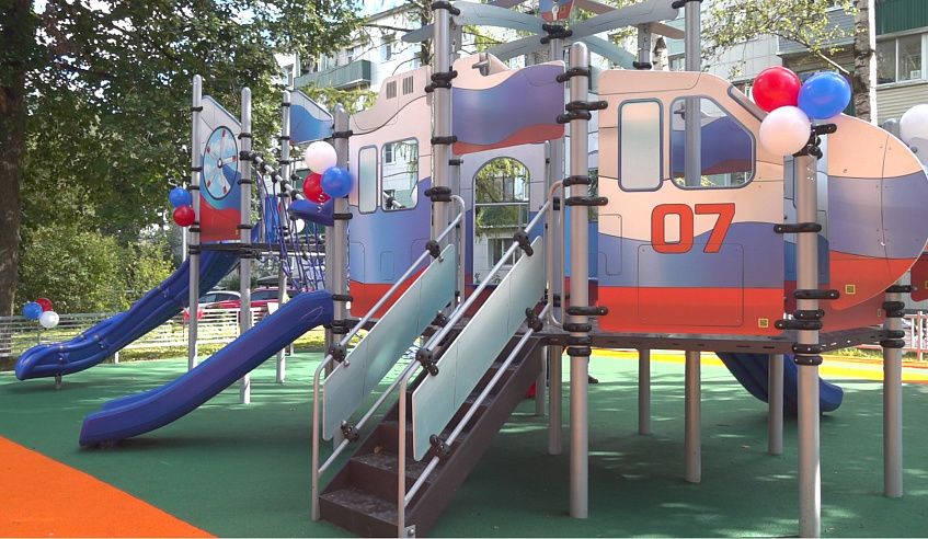 На улице Ленина в Истре открыта новая детская площадка