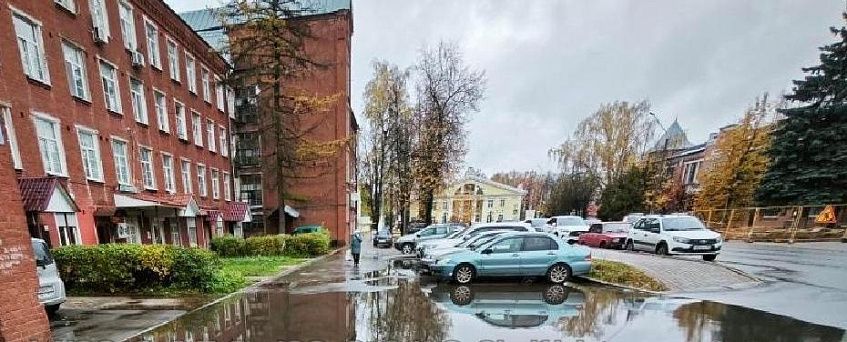 После жалоб жителей в Дедовске осушили «море» у казарм