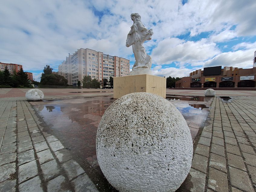 «Физически и морально устарело»: концепцию благоустройства у «МИРа» обсудили чиновники