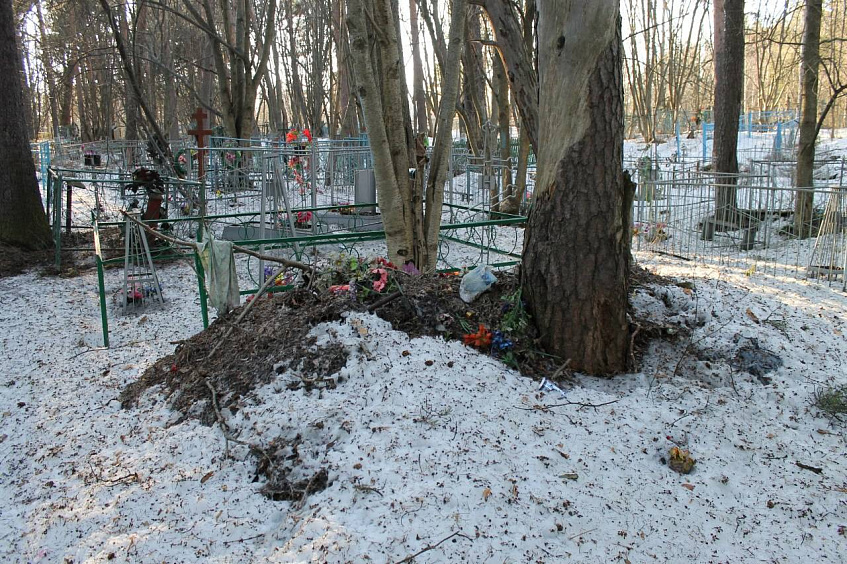 На Филатовском кладбище незаконно хоронили иностранцев
