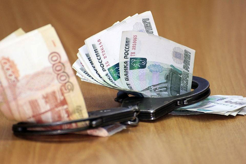 Солнечногорских полицейских задержали за взятку