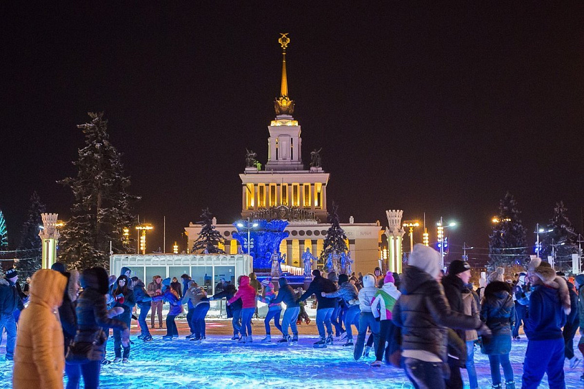 В Татьянин день студентов ждут бесплатные катки в Москве