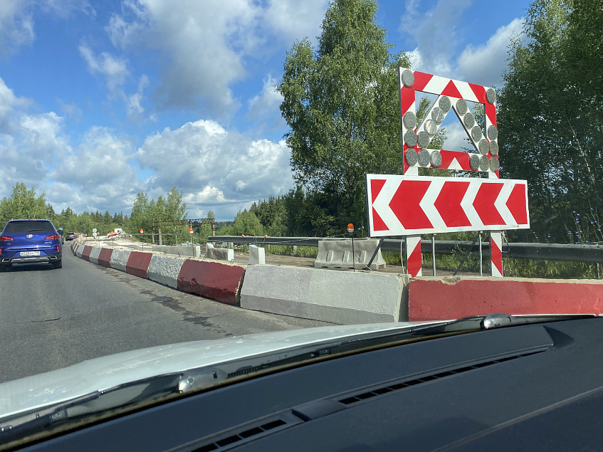 Около 40 жалоб на ремонт моста на Пятницком шоссе поступило в «Добродел»