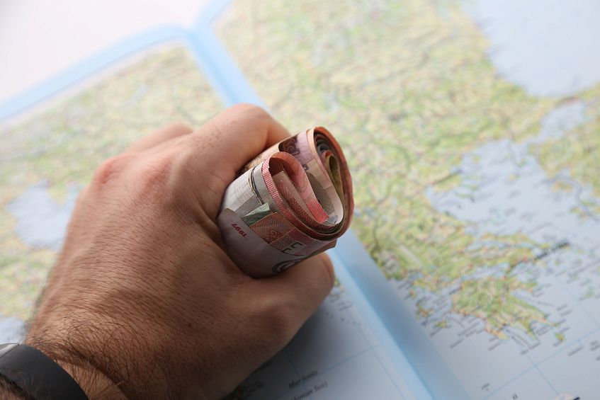 Под Истрой на продажу выставлено 3 участка и 2 дома экс-заместителя министра энергетики Светлицкого