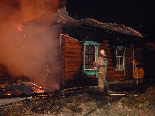 В ДНП «Ветер» сгорел дачный дом