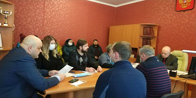 Жители и администрация совместно обсудили организацию мусульманского центра в Глебовском