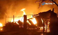 В Новопетровском в пожаре погиб человек