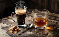 Алкоголь и кофеин: эксперт Пироговского Университета предупреждает об опасности смешивания 