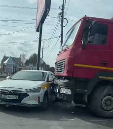 На оживлённом перекрёстке в районе станции Истра вновь фиксируют ДТП