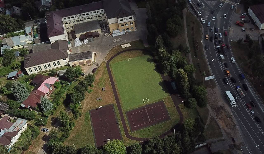 Для Чеховской школы разыграют аукцион на устройство ограждения школьного стадиона