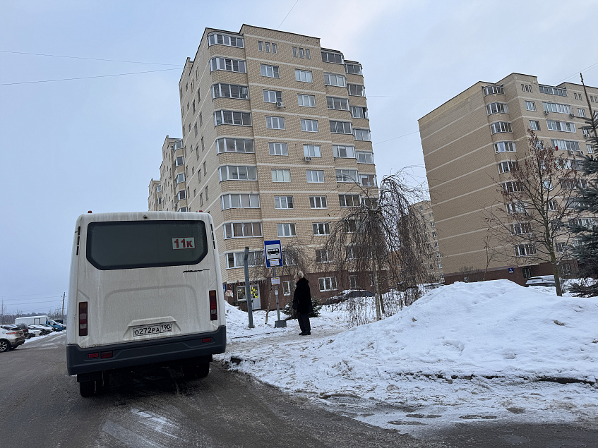 Жители «Новых Снегирей» жалуются на общественный транспорт 