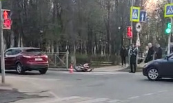 В Истре столкнулись мотоциклист и такси