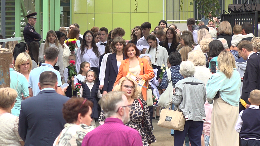 Новый Лицей в Истре тщательно и доблестно охраняют