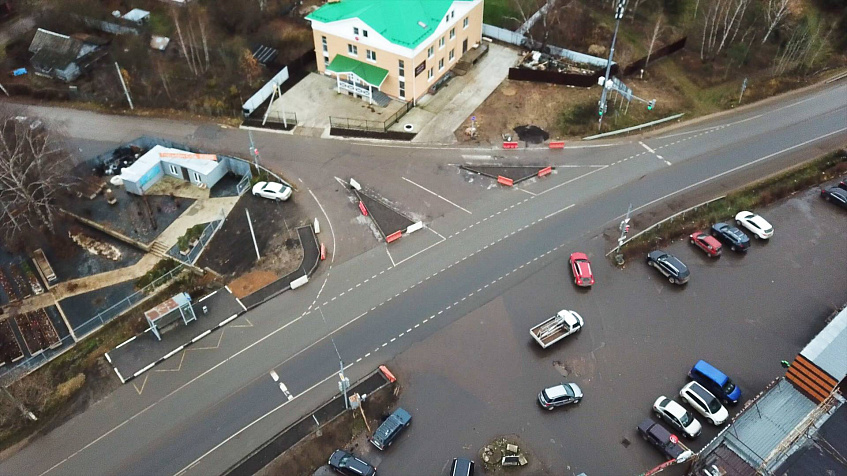 Тротуар и островки безопасности в Трусово внесли изменение в движении автомобилей