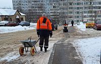 Уборкой придомовой и прилегающих территорий займётся подрядчик