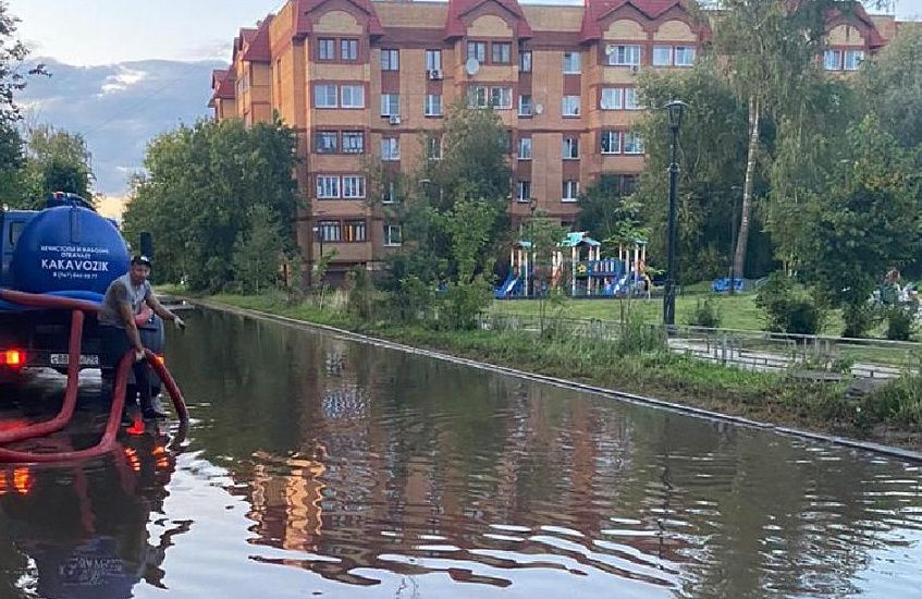 Спасение утопающих — дело рук ассенизаторов