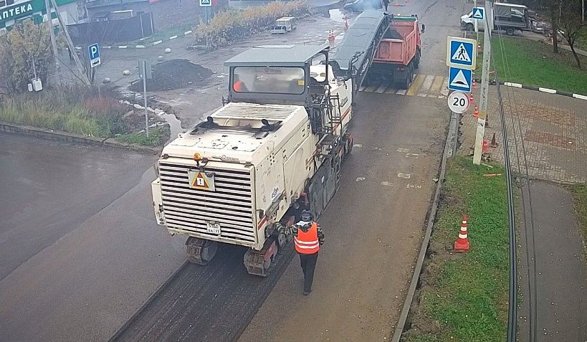 В Глебовском приступили к ремонту дороги после обращений к губернатору