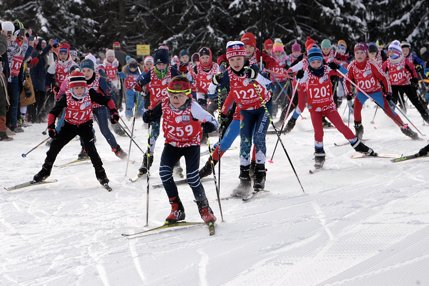 Более 1200 человек приняли участие в лыжной IT‑гонке RRC SKI RACE 2024 в Истре