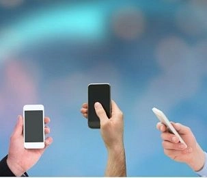 Проект «Смартфон за внимание» позволит бесплатно получить гаджет и связь 