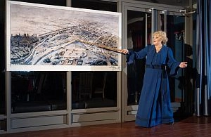 Спектакль-променад «Голоса за сценой»